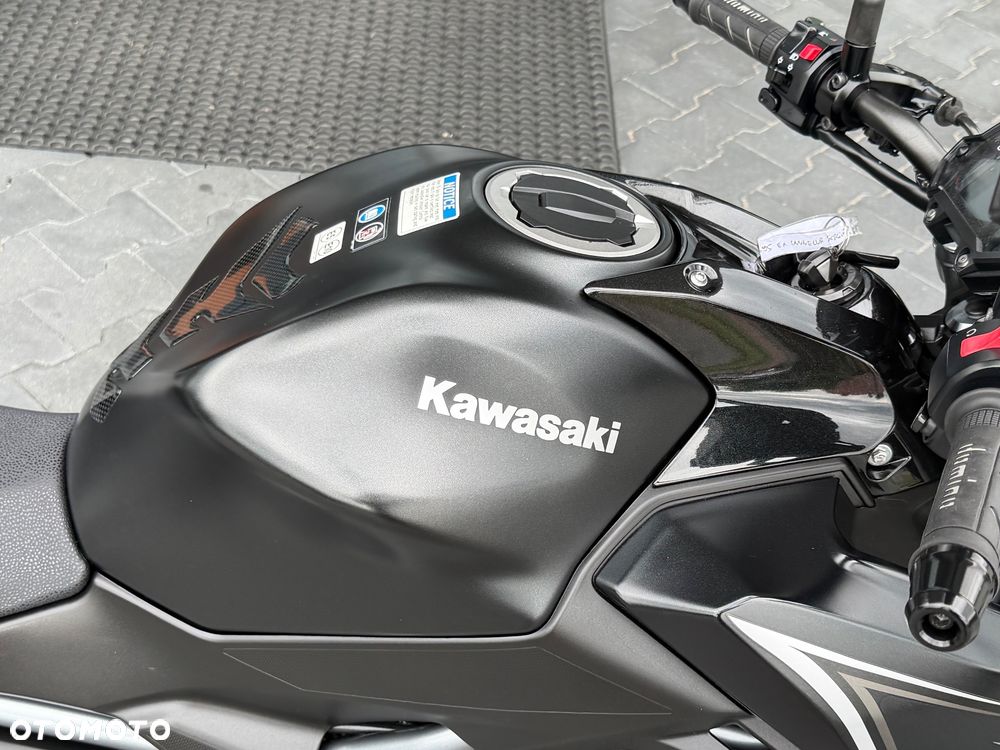 Kawasaki Z 650 - 17