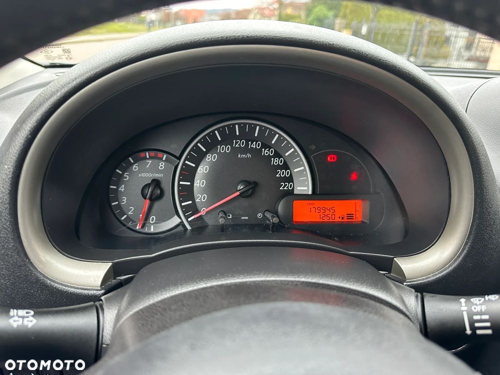 Nissan Micra 1.2 30 Jahre Edition - 17