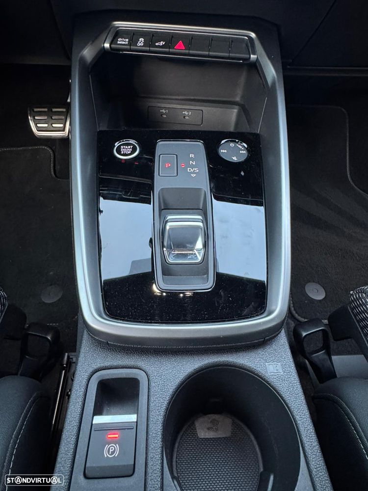 Audi A3 Sportback 45 TFSIe S tronic S line - 25