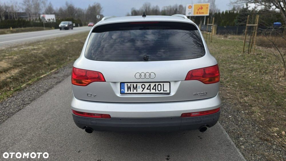 Audi Q7 - 4