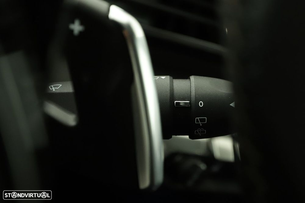 Peugeot 5008 1.2 PureTech GT EAT8 - 19