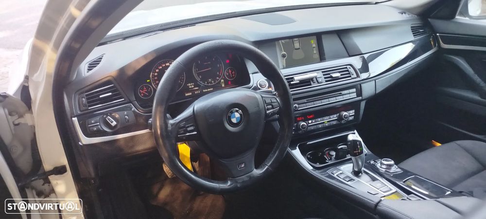 BMW 520 d Aut. Modern Line - 7