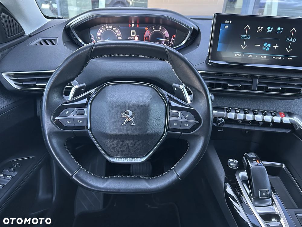 Peugeot 3008 1.5 BlueHDi Allure Pack S&S EAT8 - 19