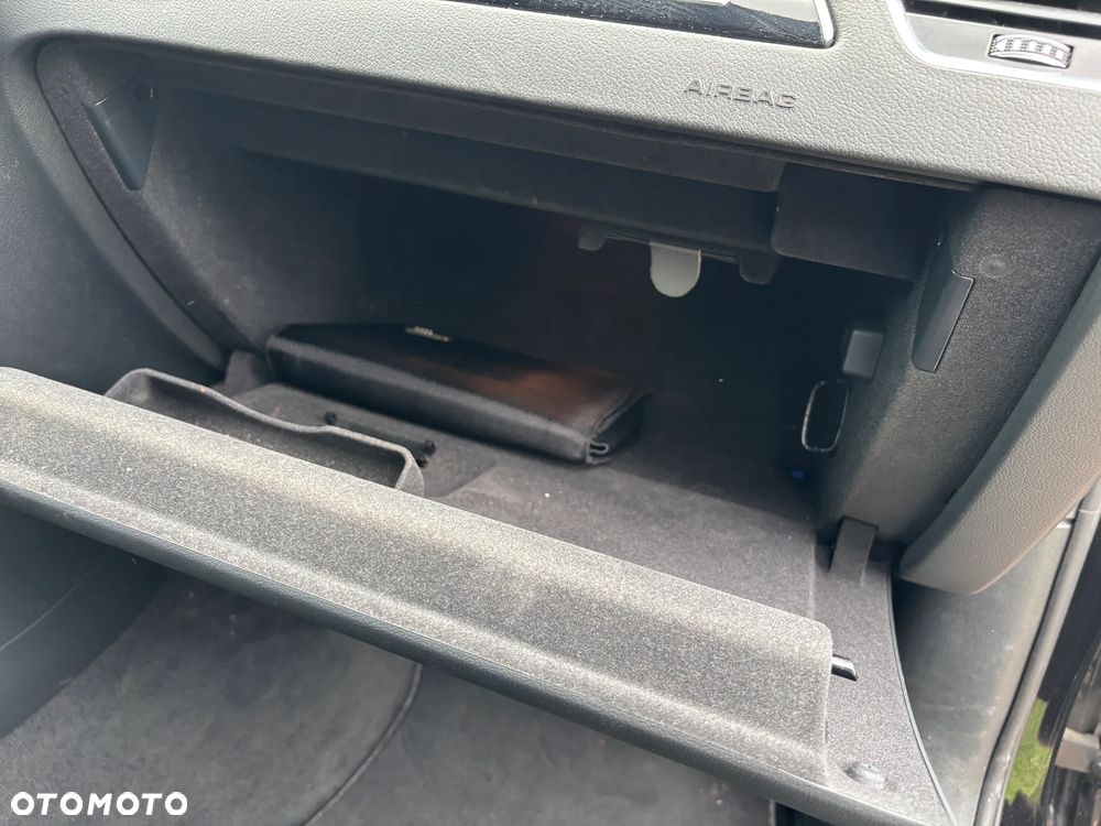 Audi A4 Avant 2.0 TDI DPF clean diesel quattro S tronic S line Sportpaket - 25