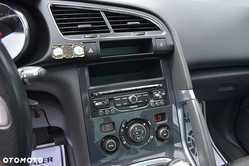Peugeot 3008 1.6 THP Style - 15
