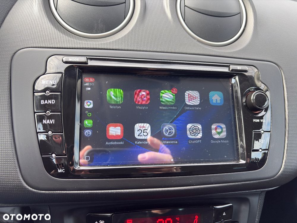 Seat Ibiza SC 1.6 16V Sport - 14