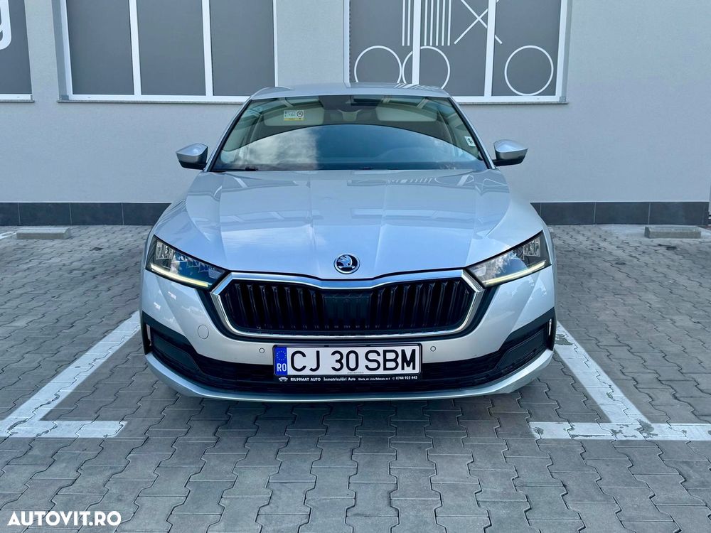Skoda Octavia 2.0 TDI DSG Premium Edition - 37