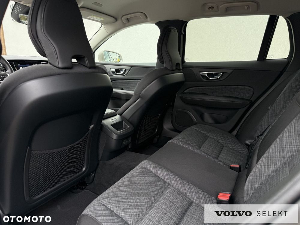 Volvo V60 - 25