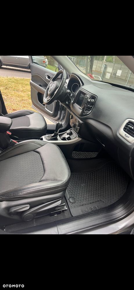 Jeep Compass 2.4I 4x4 Automatik Limited - 9