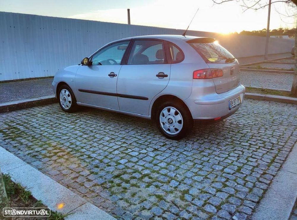 SEAT Ibiza 1.2 12V Passion - 2