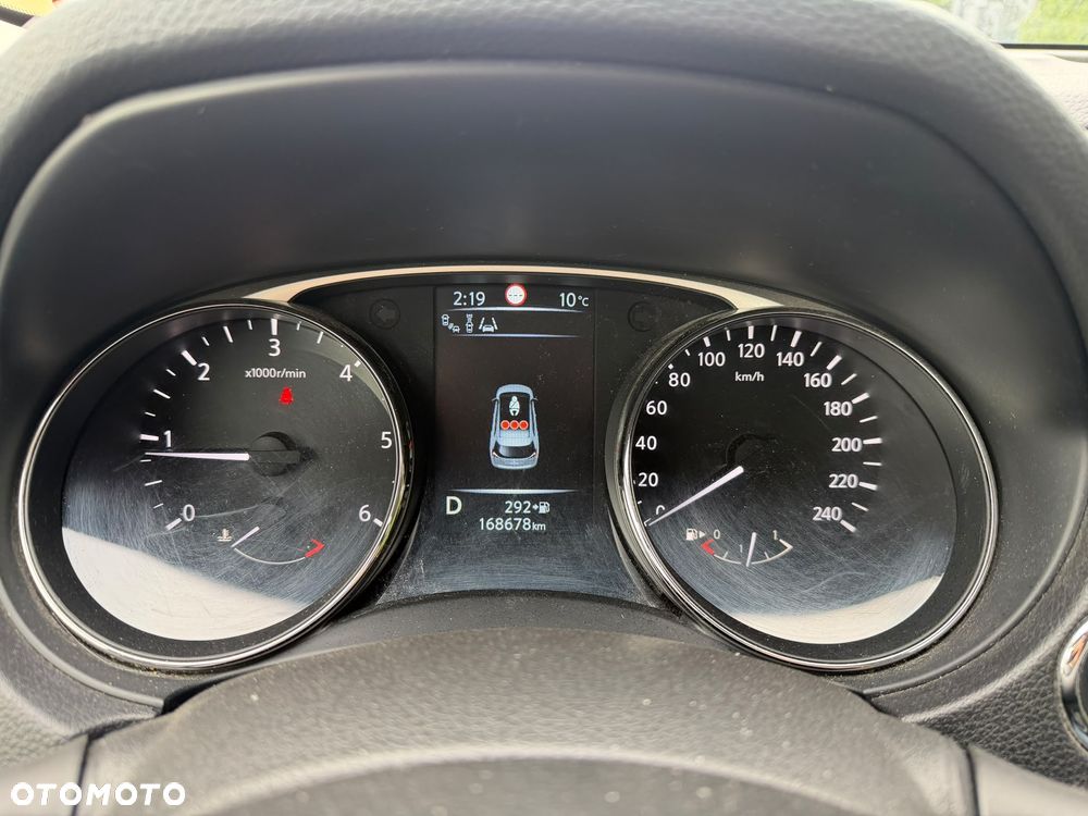 Nissan X-Trail - 28