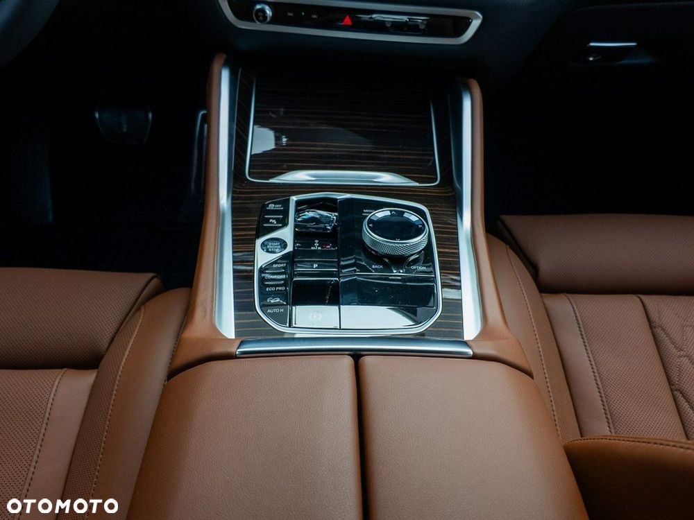 BMW X6 - 21
