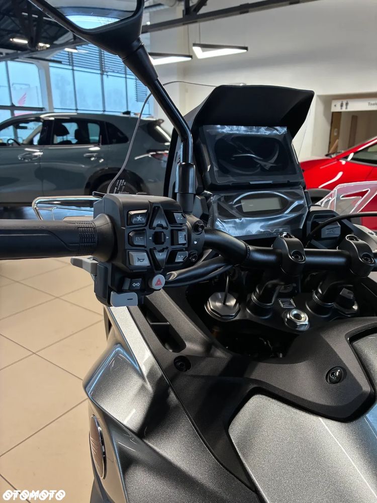 Honda NT - 14