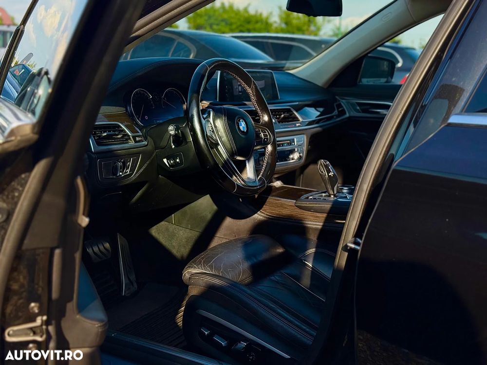BMW Seria 7 740d xDrive - 19