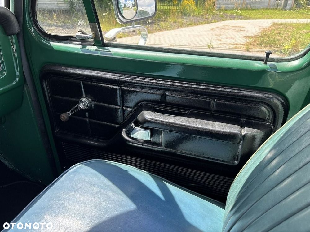 Ford Inny - 32