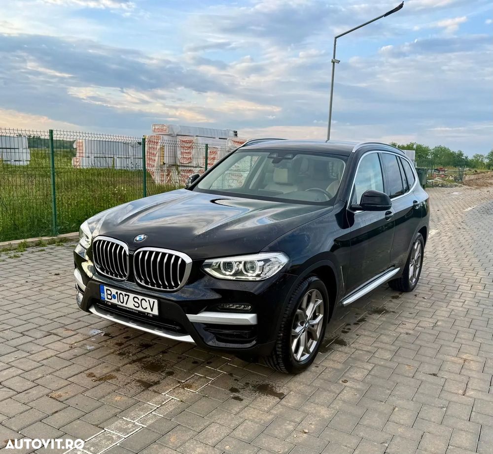 BMW X3 xDrive30i AT xLine - 1