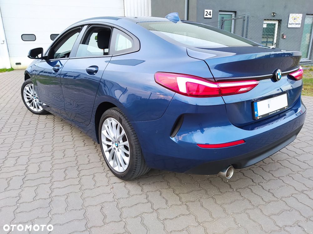 BMW Seria 2 216d - 11