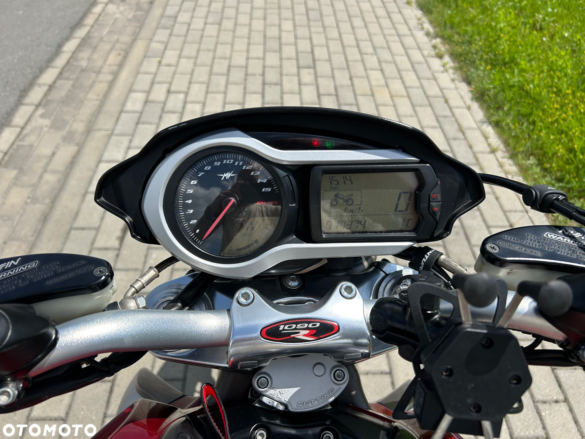 MV AGUSTA Brutale - 7