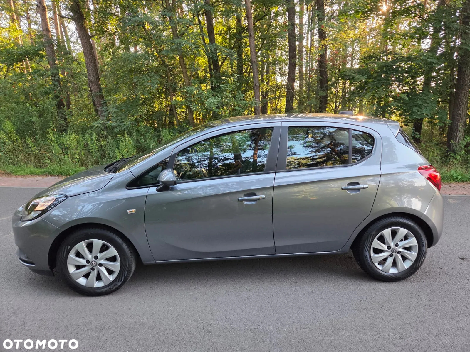 Opel Corsa 1.2 Enjoy - 8