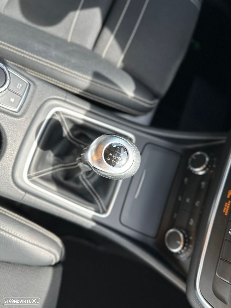 Mercedes-Benz GLA 180 CDI - 13
