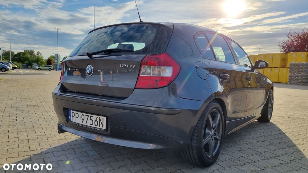 BMW Seria 1 - 16