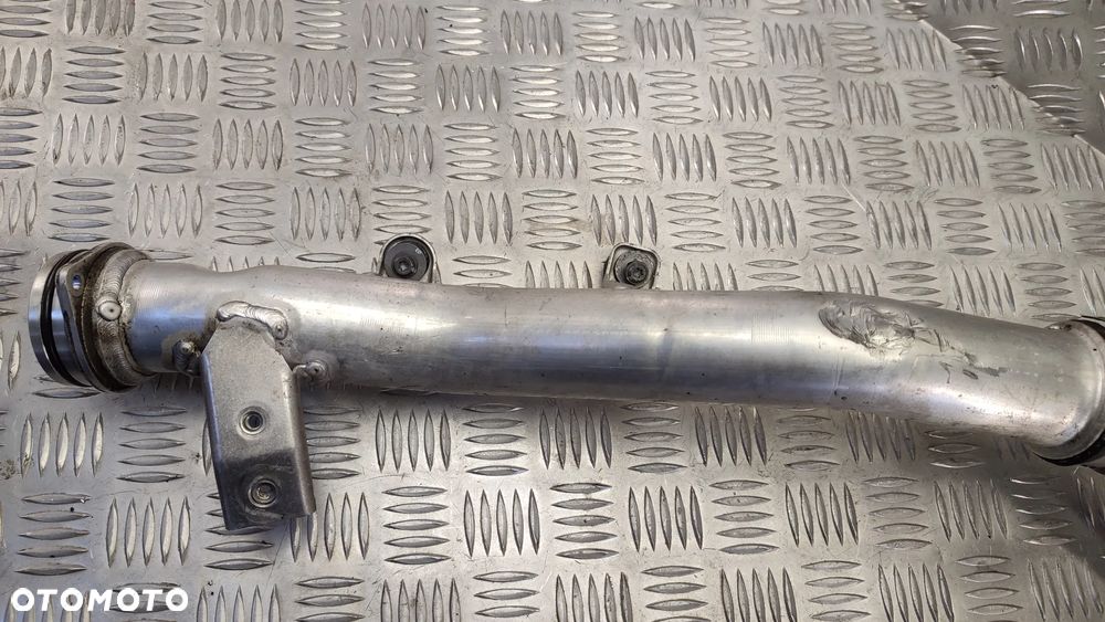 VW TOUAREG 7P CAYENNE 10-18R RURA PRZEWOD WAZ INTERCOOLERA 3.0 7P0145762 A - 3