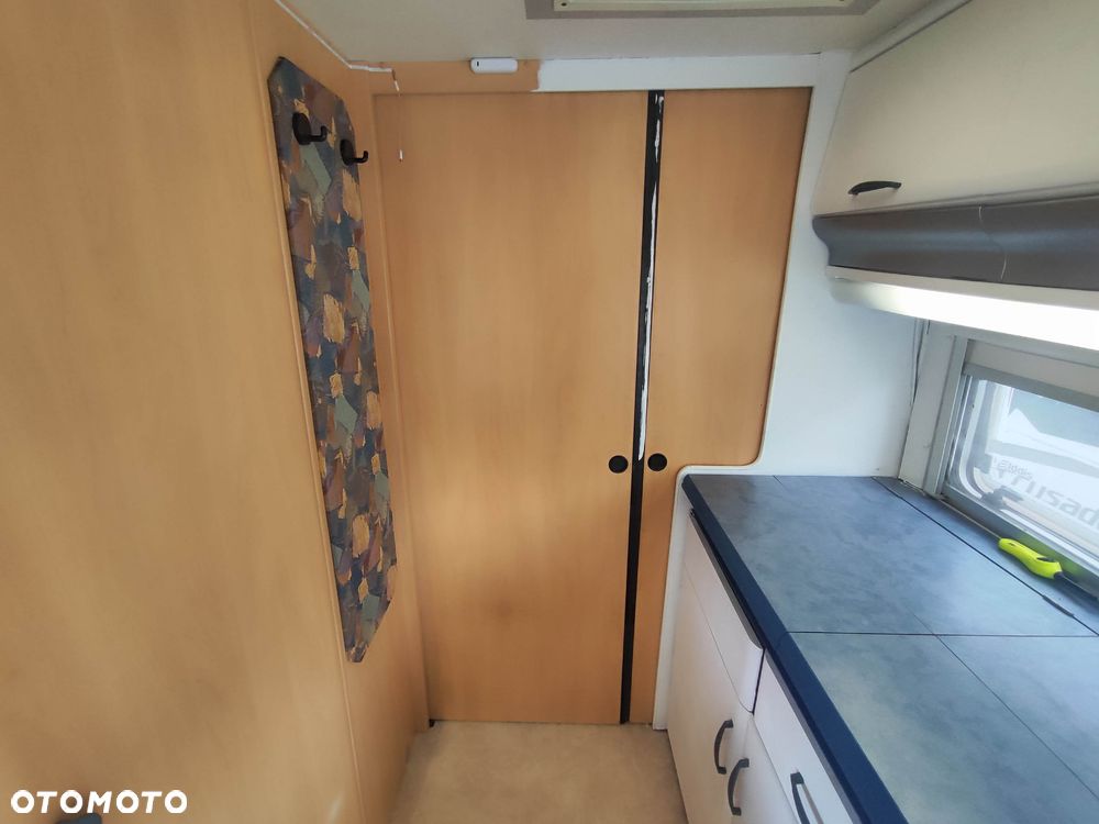 Hobby De Luxe 440 - 20