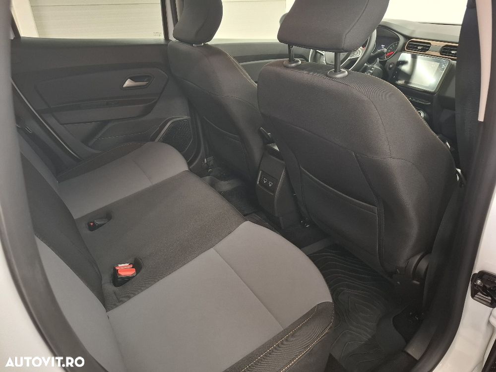 Dacia Duster TCe 150 EDC Extreme - 12