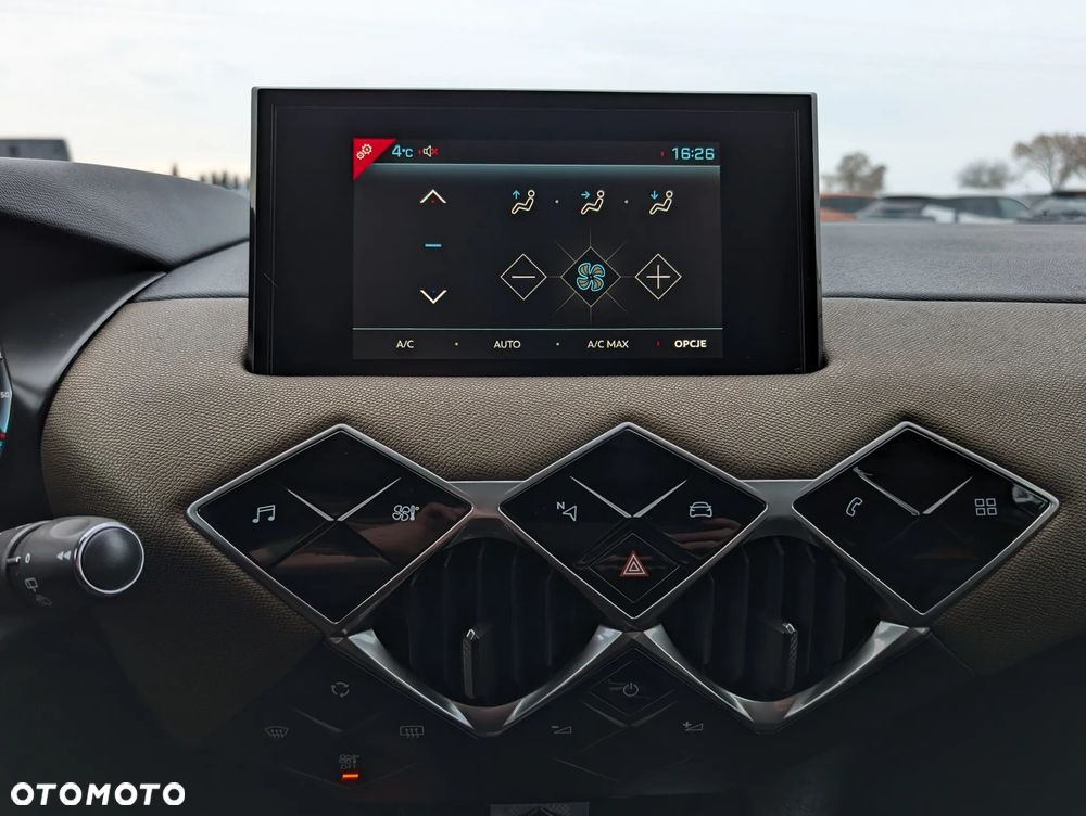 DS Automobiles DS 3 Crossback Grand Chic - 29