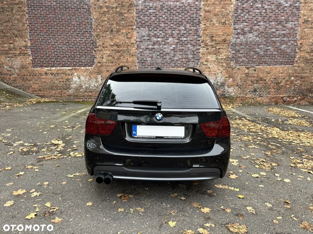 BMW Seria 3 320i - 6