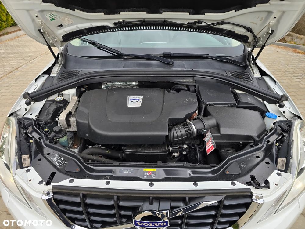 Volvo XC 60 D3 Momentum - 40