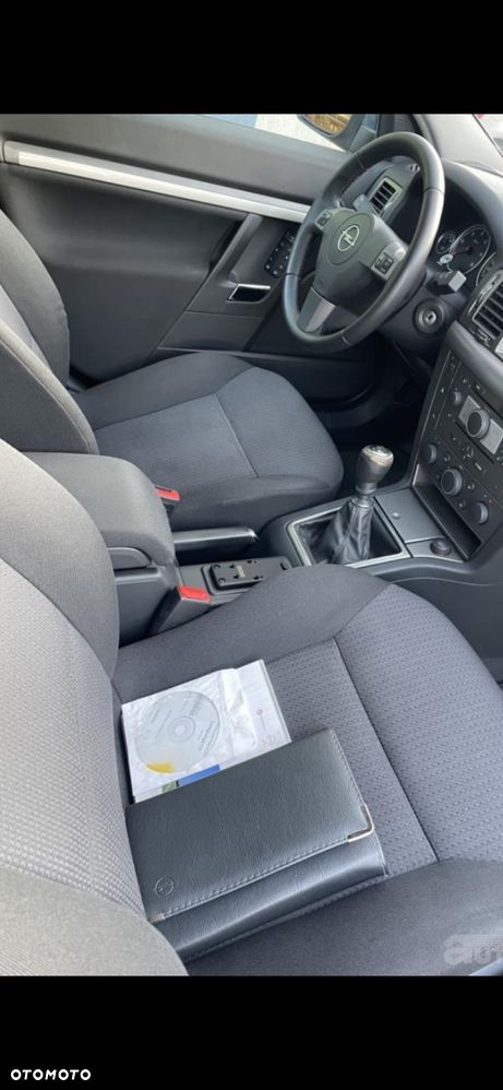 Opel Vectra 1.9 CDTI First Edition - 11