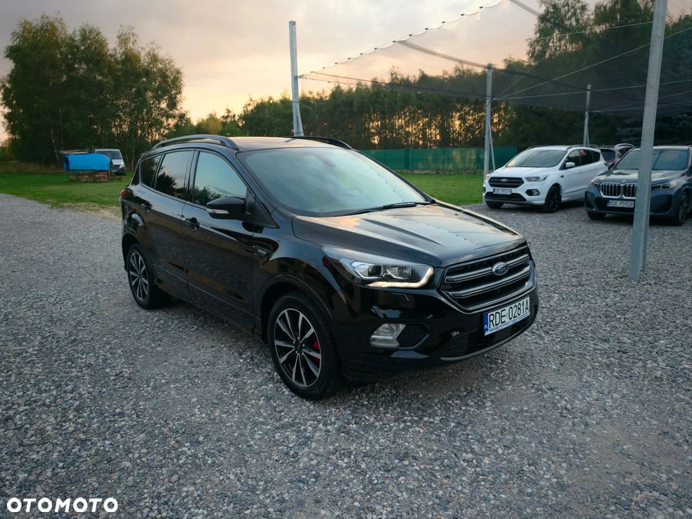 Ford Kuga - 10