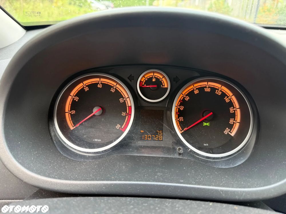 Opel Corsa 1.4 16V ecoFLEX Start-Stop 150 Jahre - 9