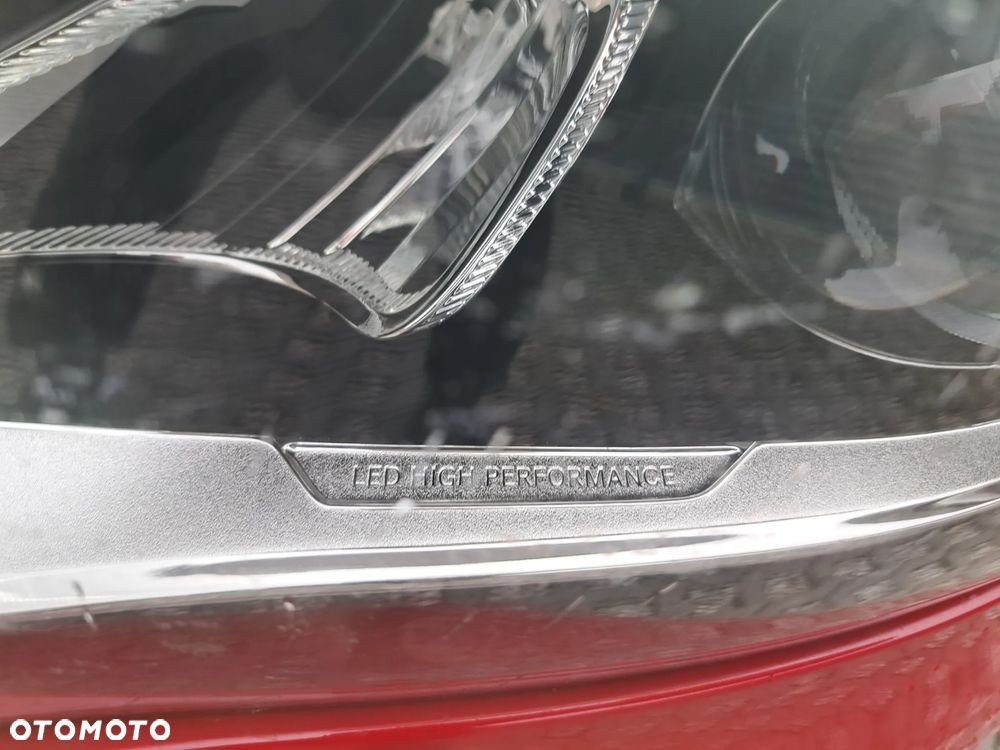 Mercedes-Benz GLA 180 d 7G-DCT Urban - 20
