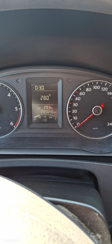 Volkswagen Transporter - 14