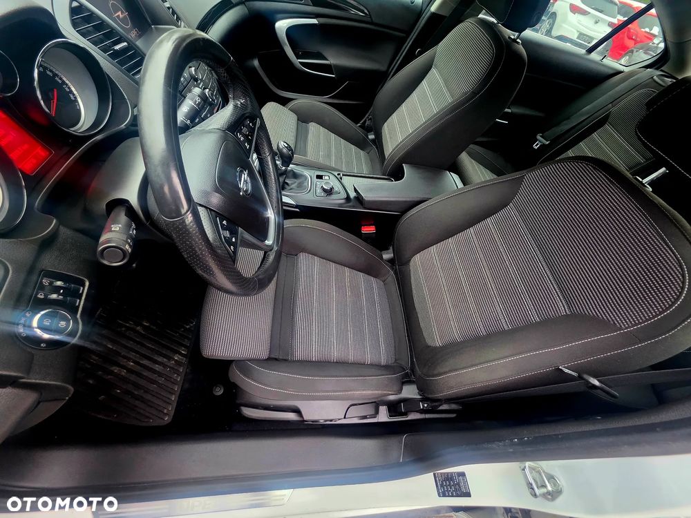 Opel Insignia 1.8 Sport - 22