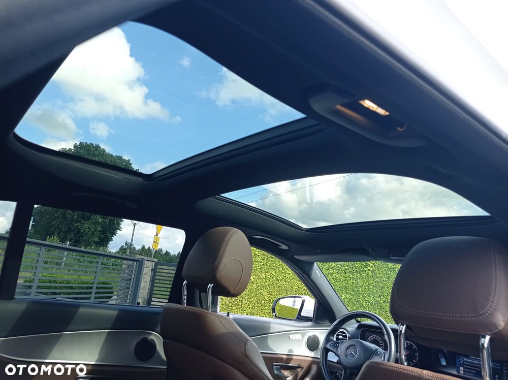 Mercedes-Benz Klasa E 220 d 9G-TRONIC - 9