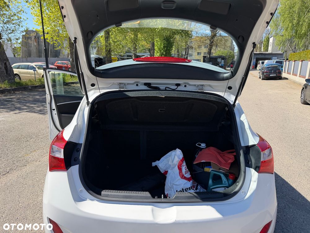 Hyundai i30 - 30