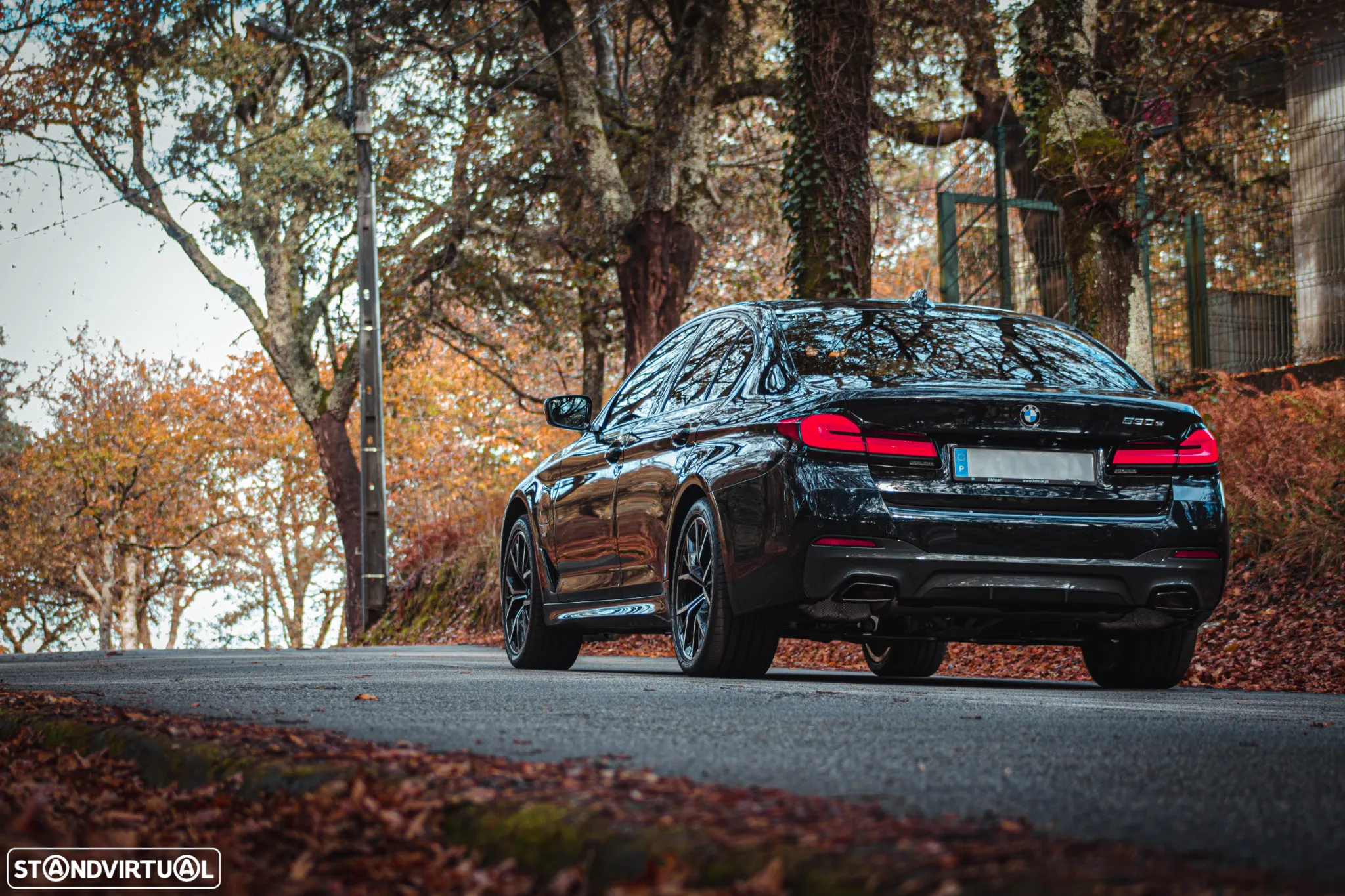 BMW 530 e Pack Desportivo M - 13