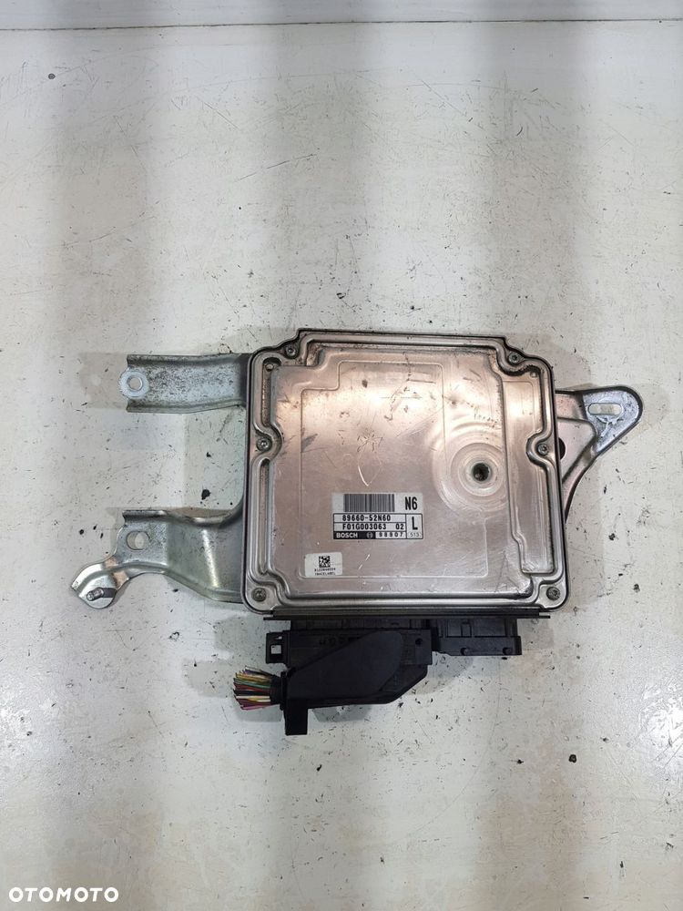 komputer sterownik silnika 89661-52l40 toyota urban cruiser 1.4 d4d - 2