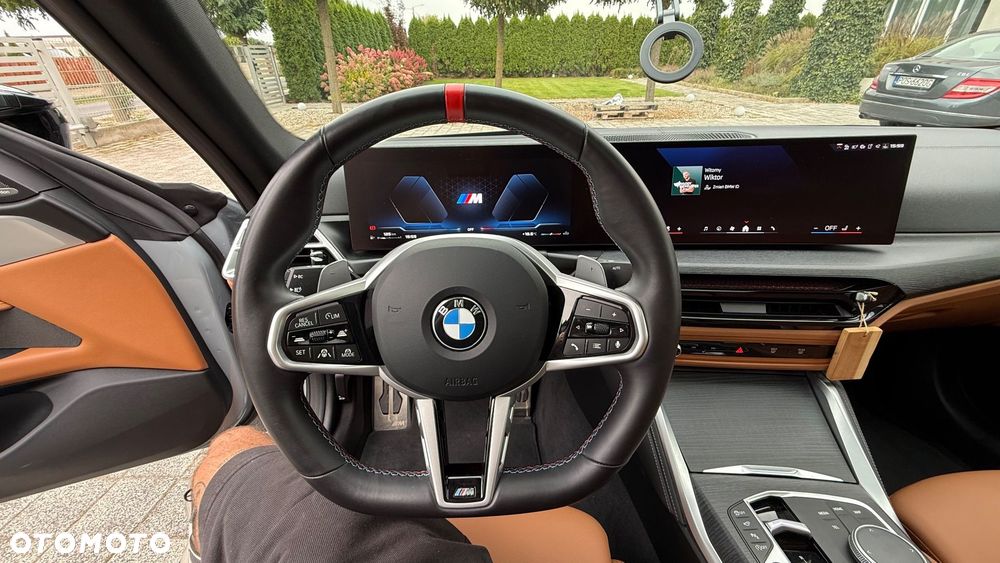 BMW Seria 4 M440i xDrive mHEV - 18