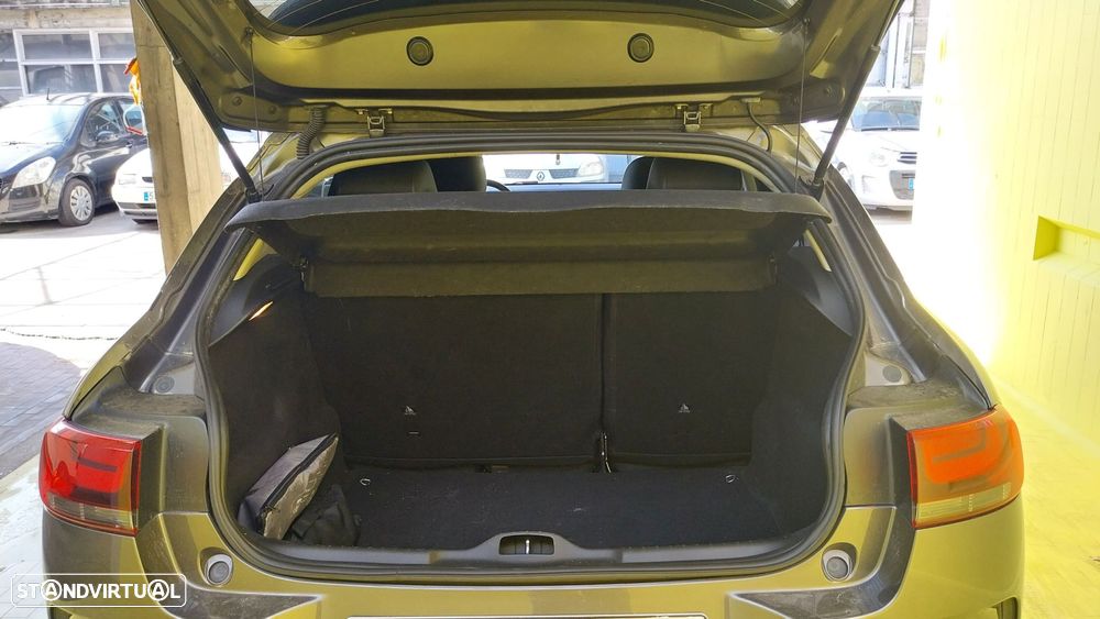 Citroën C4 Cactus 1.5 BlueHDi Shine - 23