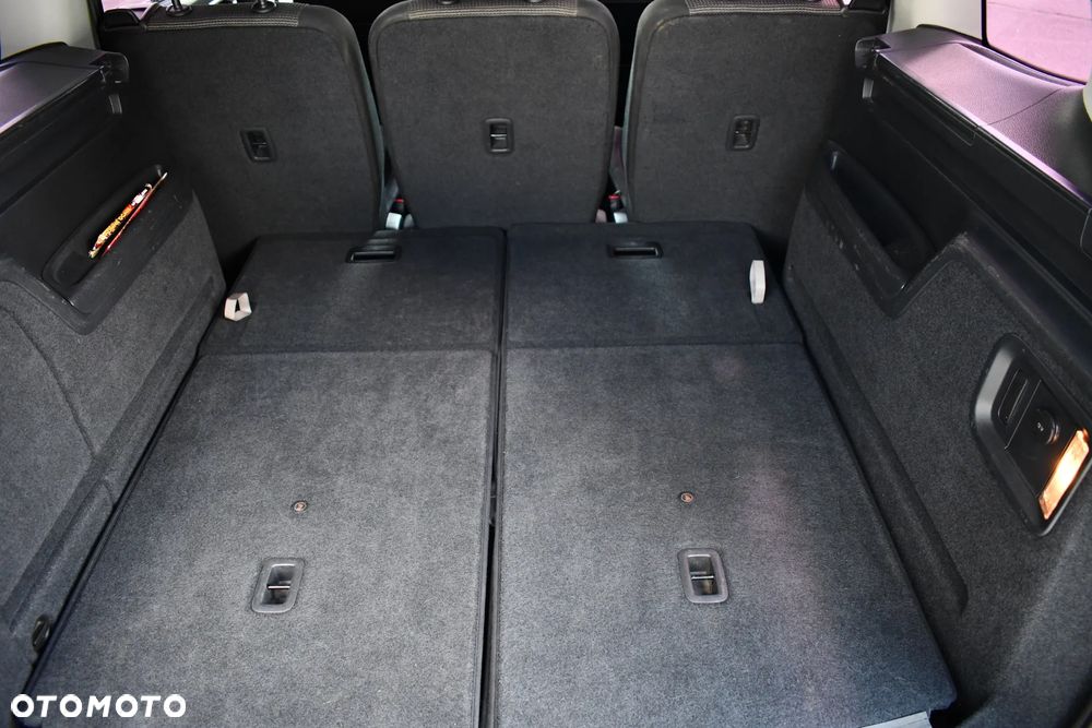 Volkswagen Sharan - 20