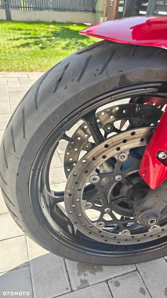 Yamaha FZ - 9