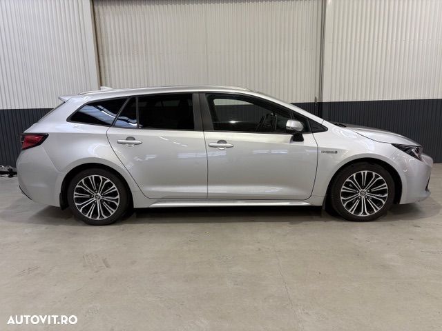 Toyota Corolla 1.8 HSD Business - 12