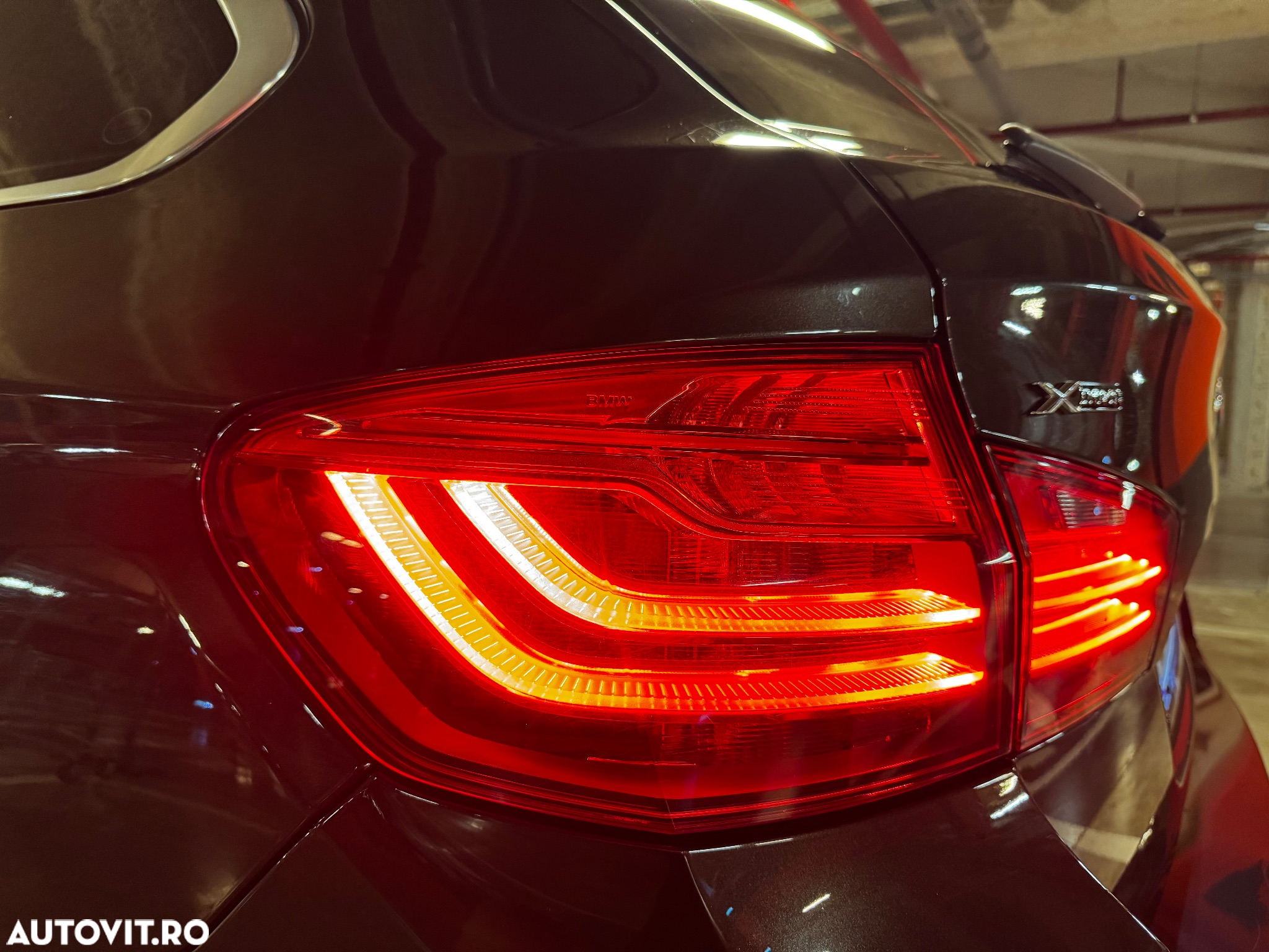 BMW Seria 5 525d xDrive AT - 31
