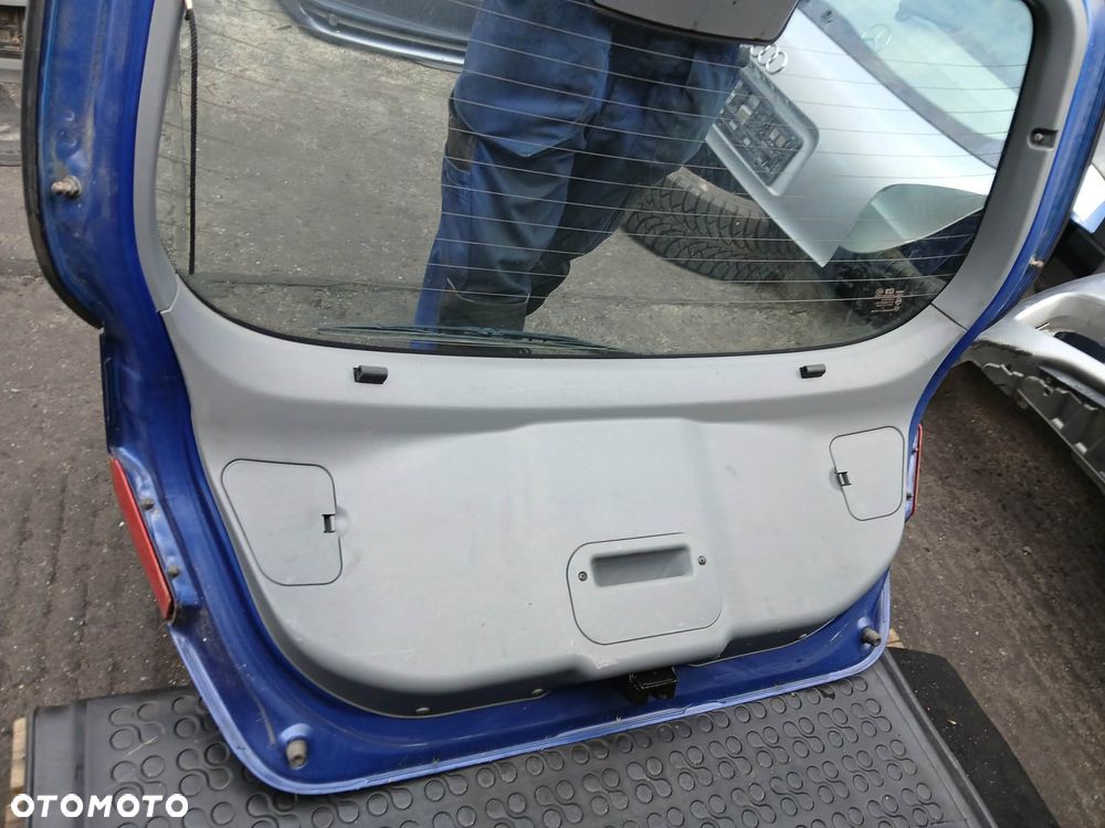 Chevrolet lacetti klapa bagażnika - 8