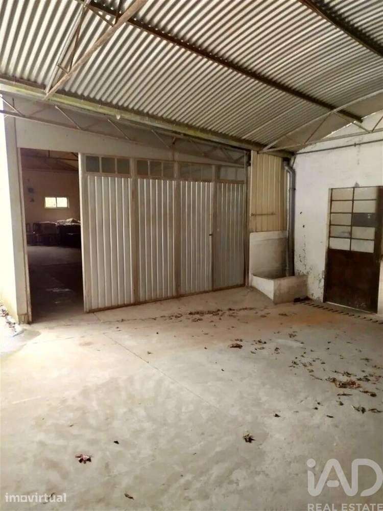 Hangar em São joão da madeira de 164,00 m2 - Grande imagem: 2/8