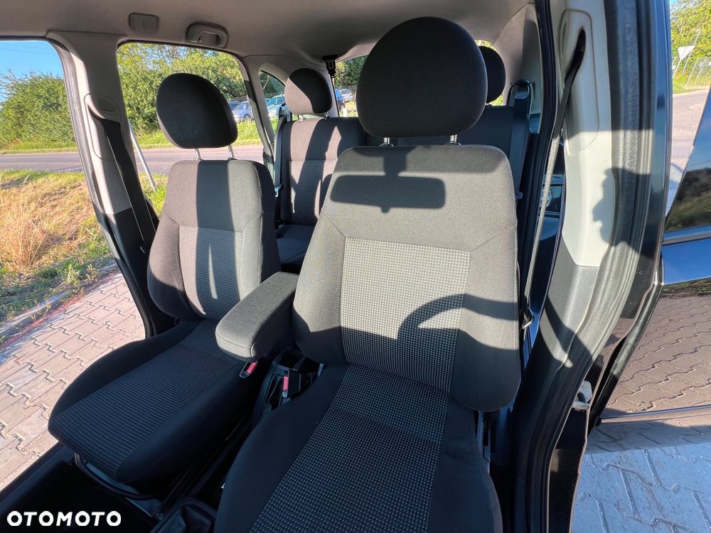 Opel Meriva 1.6 Cosmo - 14